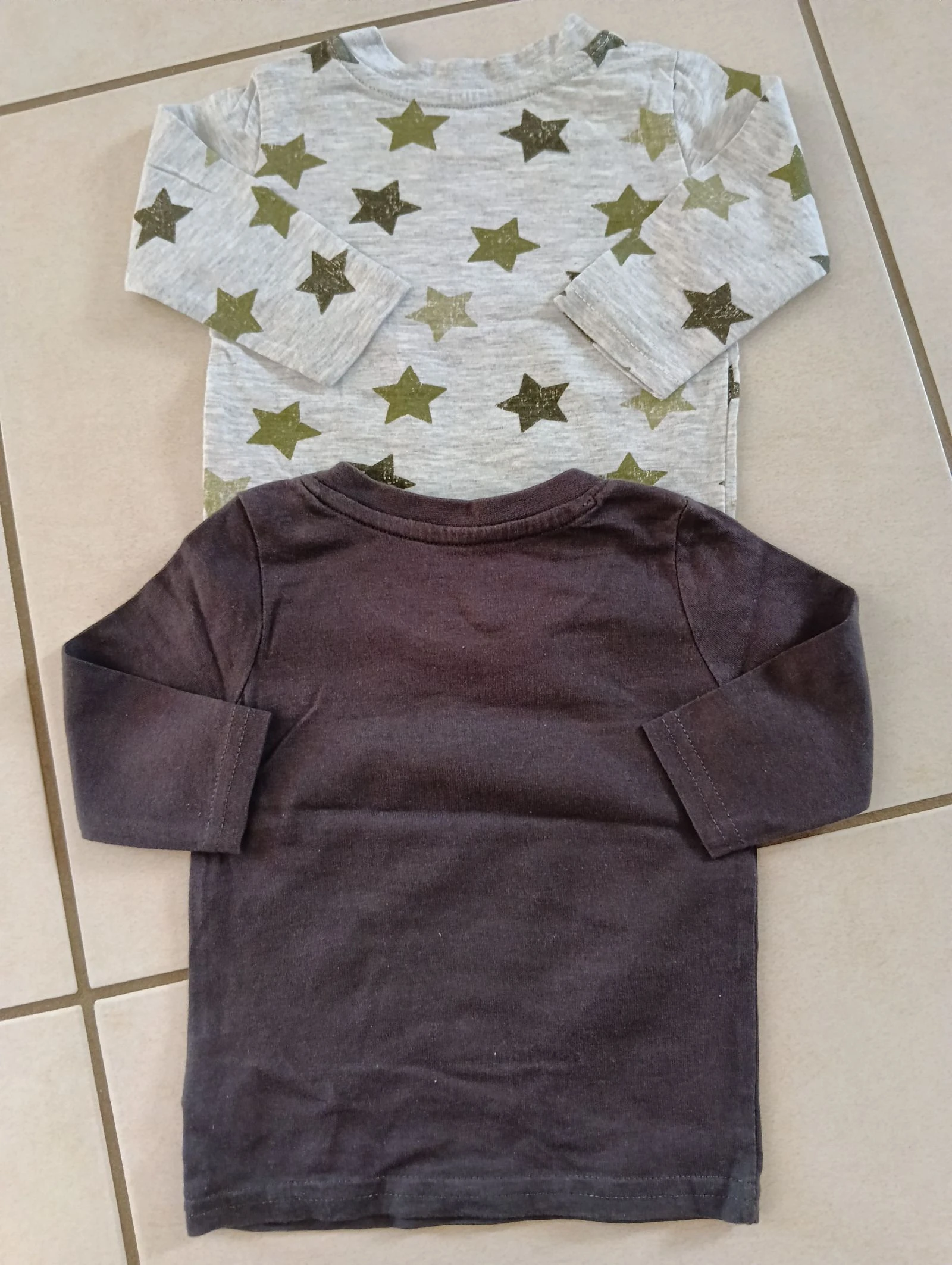Pack of 2 Primark cares ML 3 MONTHS t-shirts – photo 2